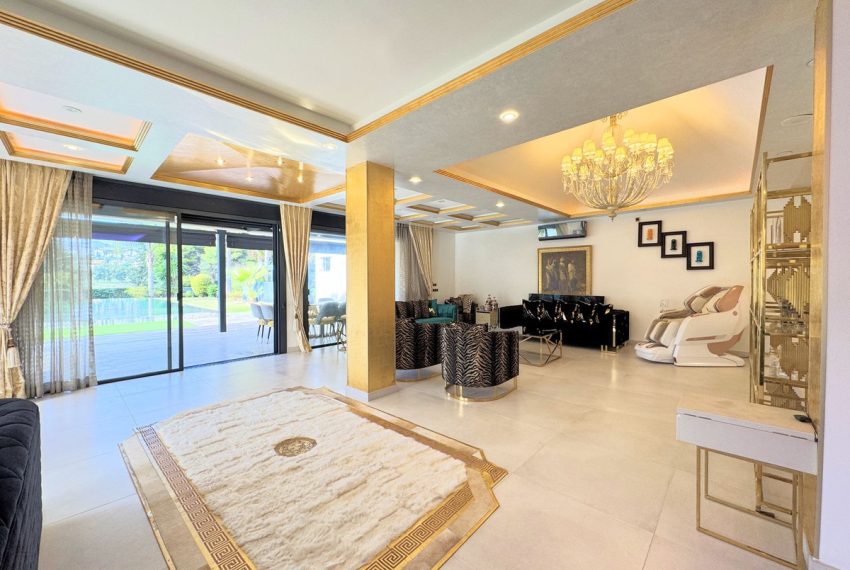 R4978753-Villa-For-Sale-El-Paraiso-Detached-5-Beds-410-Built-13