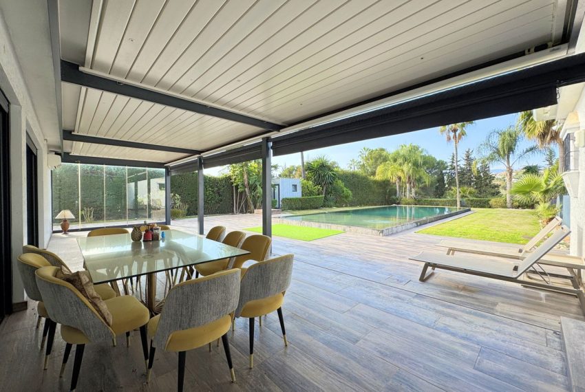 R4978753-Villa-For-Sale-El-Paraiso-Detached-5-Beds-410-Built-4