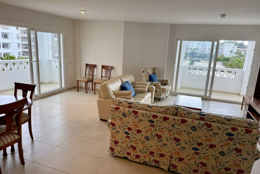 R4978912-Apartment-For-Sale-La-Campana-Middle-Floor-4-Beds-178-Built-3