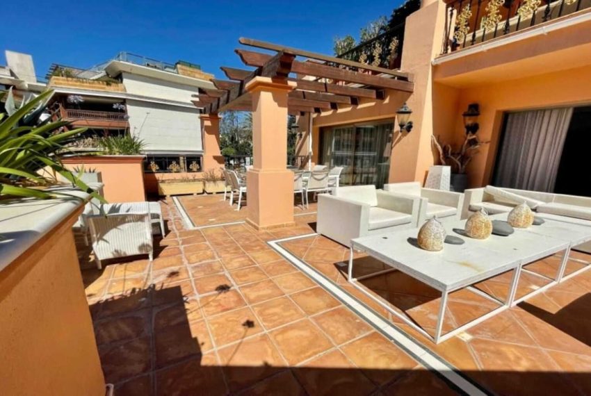 R4979047-Apartment-For-Sale-Puerto-Banus-Middle-Floor-3-Beds-270-Built