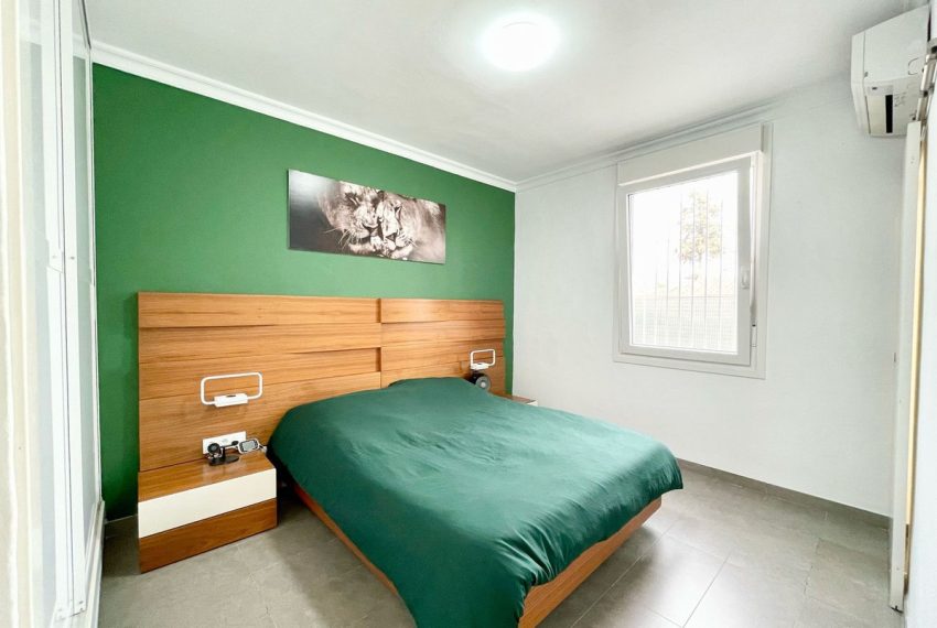 R4980703-Villa-For-Sale-Coin-Detached-2-Beds-161-Built-11