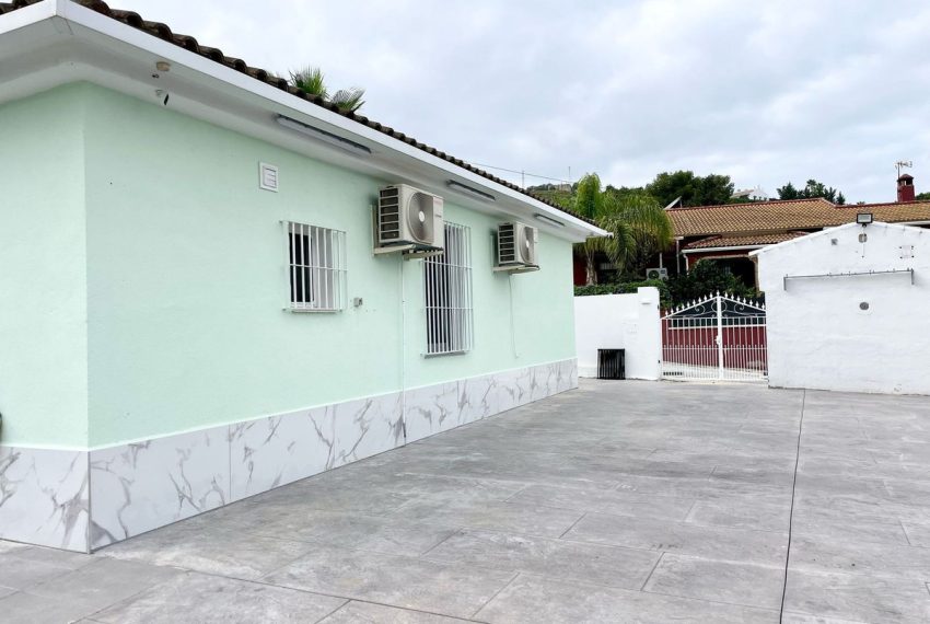 R4980703-Villa-For-Sale-Coin-Detached-2-Beds-161-Built-7