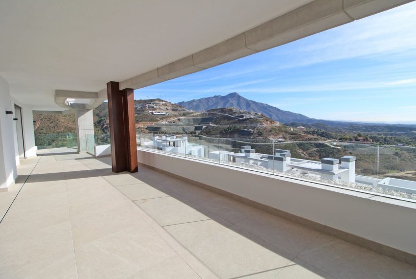 R4981474-Apartment-For-Sale-La-Quinta-Middle-Floor-3-Beds-139-Built-1