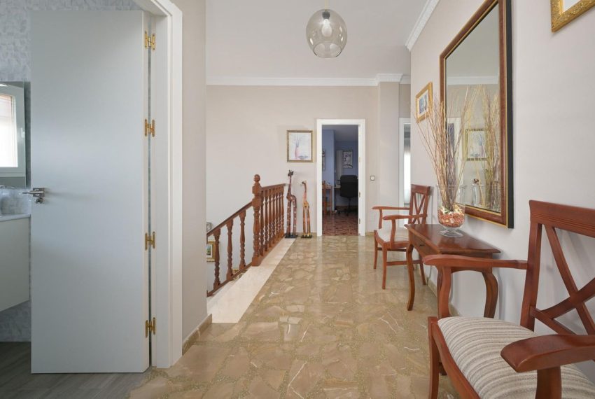 R4981801-Villa-For-Sale-Coin-Detached-5-Beds-320-Built-7