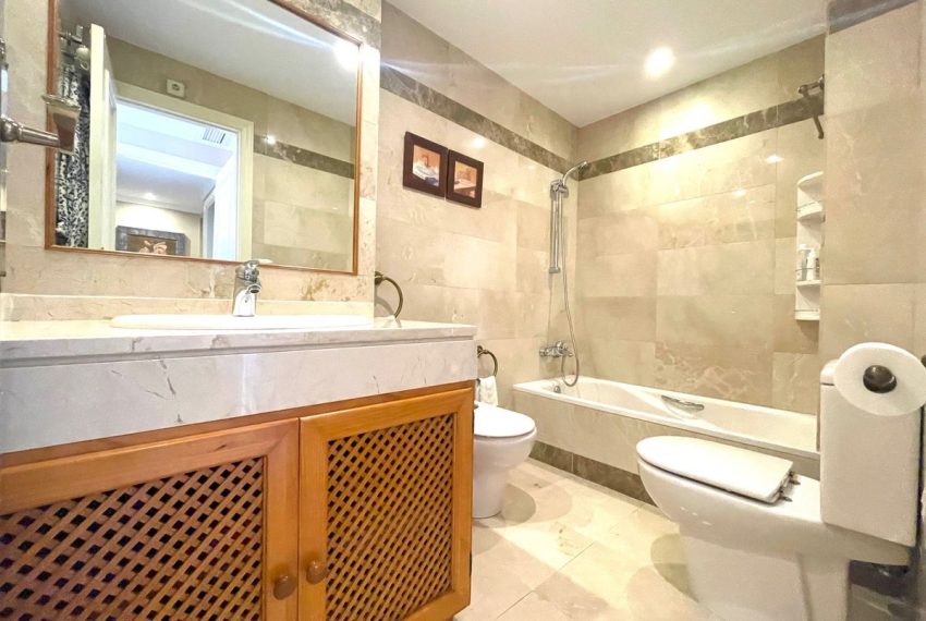 R4982668-Apartment-For-Sale-San-Pedro-de-Alcantara-Middle-Floor-2-Beds-92-Built-11