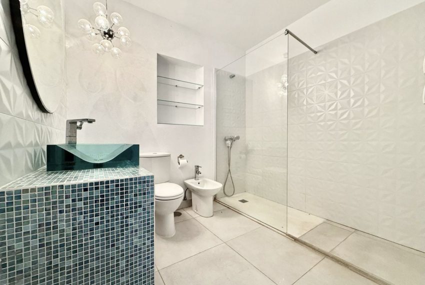 R4982698-Villa-For-Sale-Nueva-Andalucia-Semi-Detached-3-Beds-150-Built-11