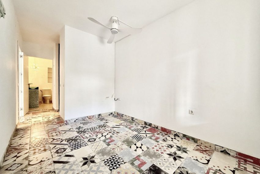 R4982698-Villa-For-Sale-Nueva-Andalucia-Semi-Detached-3-Beds-150-Built-9