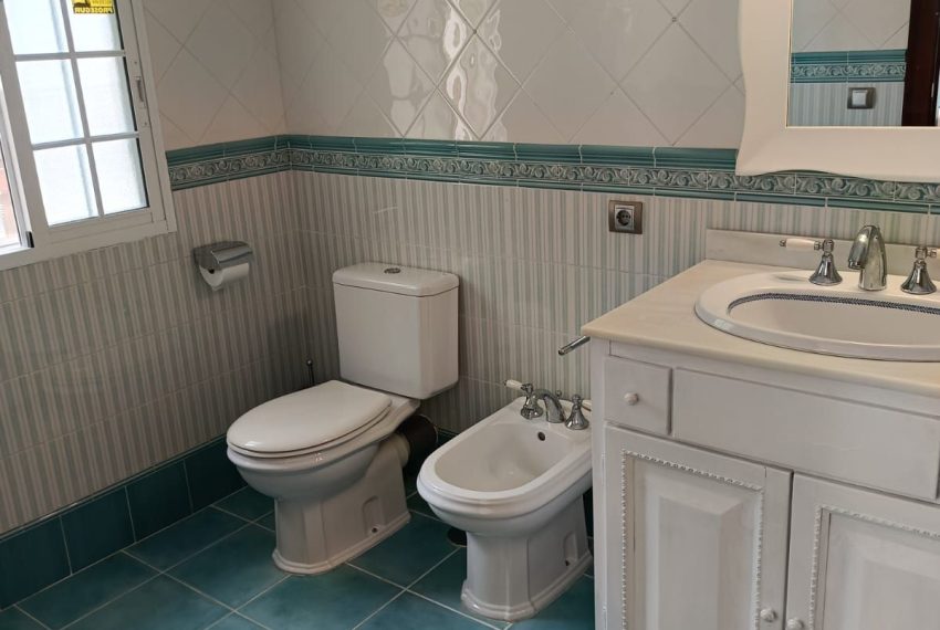 R4984426-Villa-For-Sale-San-Pedro-de-Alcantara-Detached-4-Beds-215-Built-12