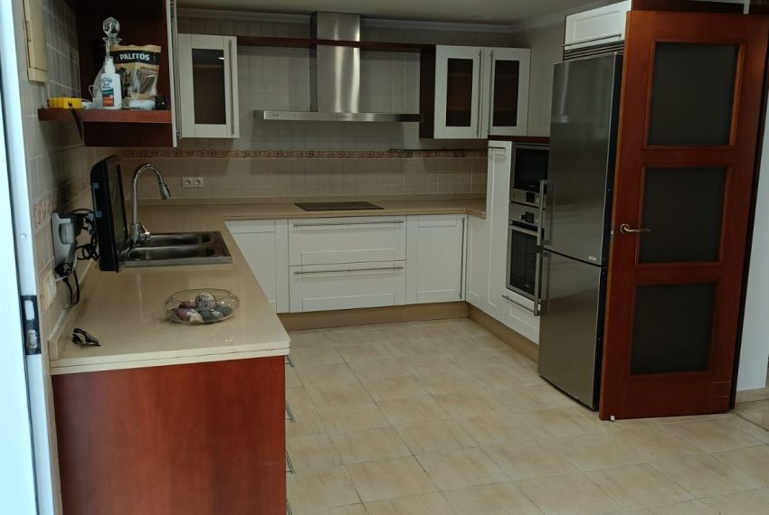 R4984426-Villa-For-Sale-San-Pedro-de-Alcantara-Detached-4-Beds-215-Built-3