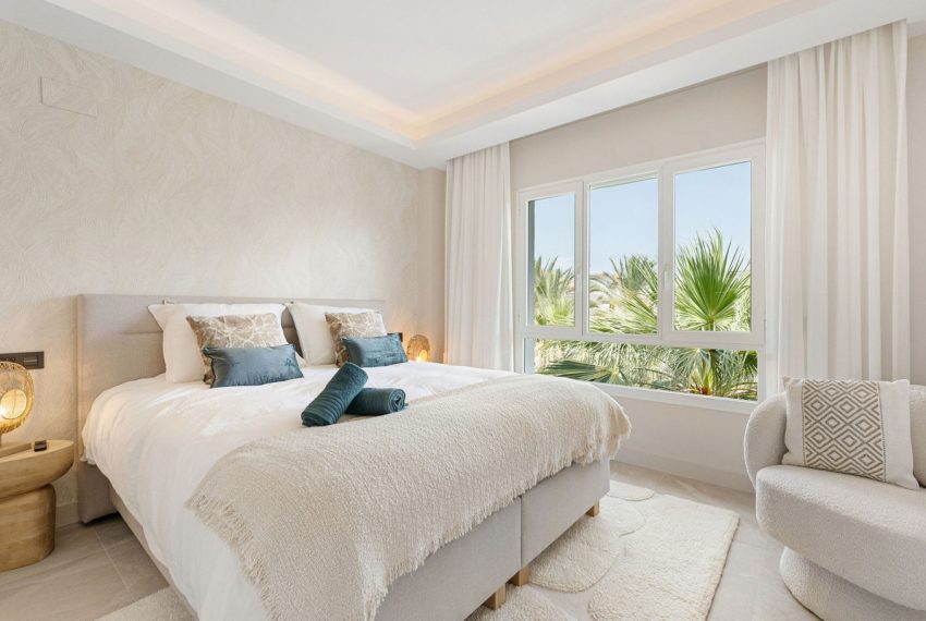 R4986346-Apartment-For-Sale-Nueva-Andalucia-Penthouse-3-Beds-187-Built-4