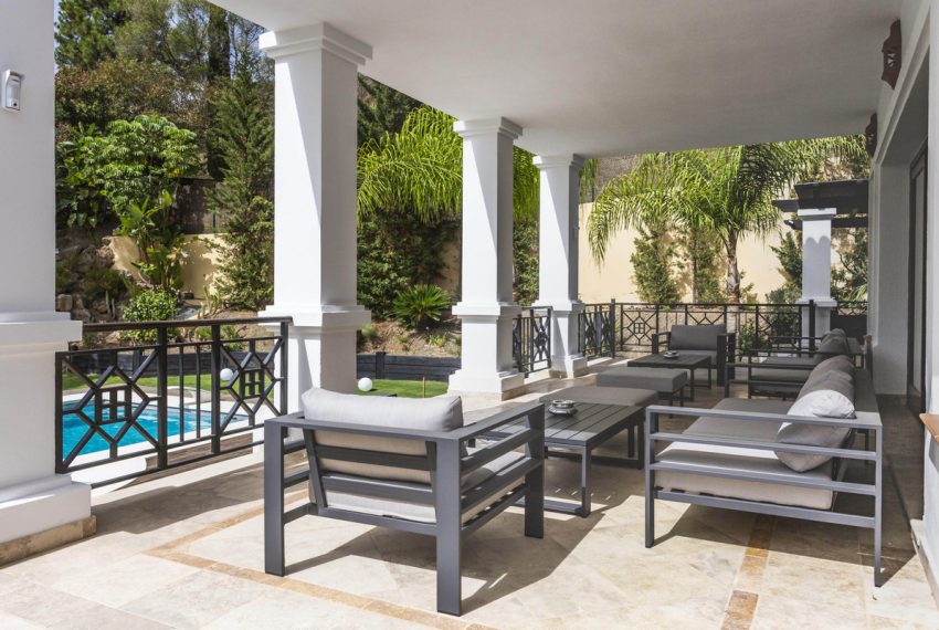 R4986679-Villa-For-Sale-El-Madronal-Detached-7-Beds-1165-Built-12