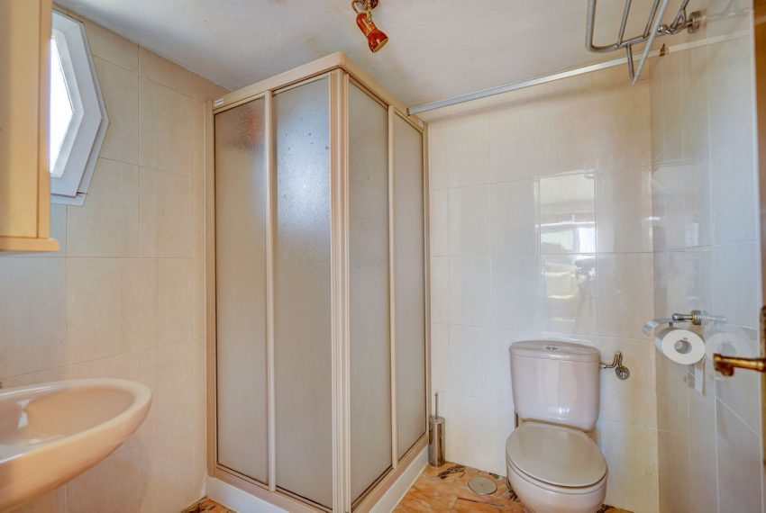 R4986874-Villa-For-Sale-Calahonda-Detached-4-Beds-126-Built-16