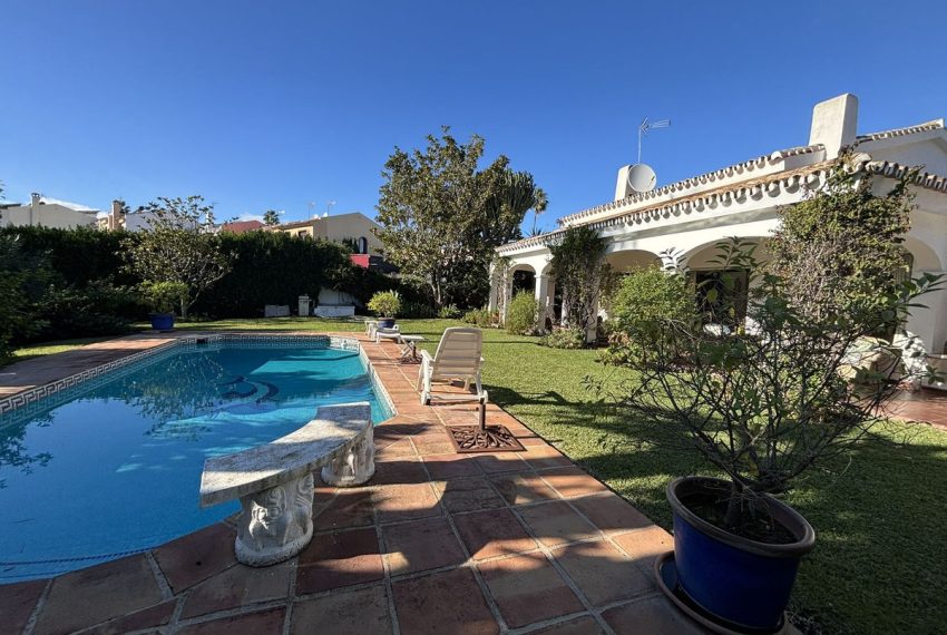 R4987156-Villa-For-Sale-Atalaya-Detached-4-Beds-206-Built-2