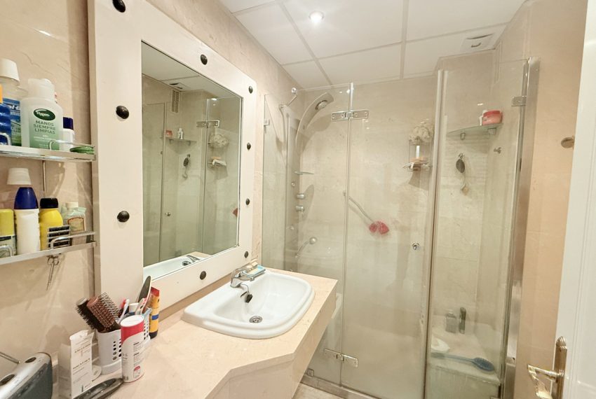 R4987393-Apartment-For-Sale-The-Golden-Mile-Penthouse-4-Beds-199-Built-12