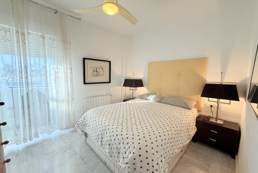R4987393-Apartment-For-Sale-The-Golden-Mile-Penthouse-4-Beds-199-Built-9