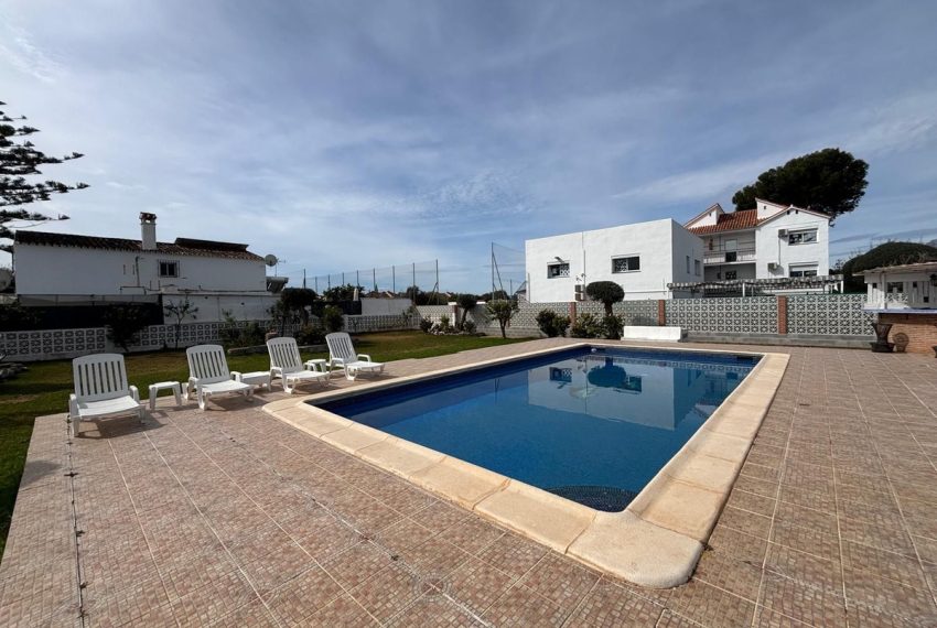 R4987597-Villa-For-Sale-Cabopino-Detached-7-Beds-477-Built-1