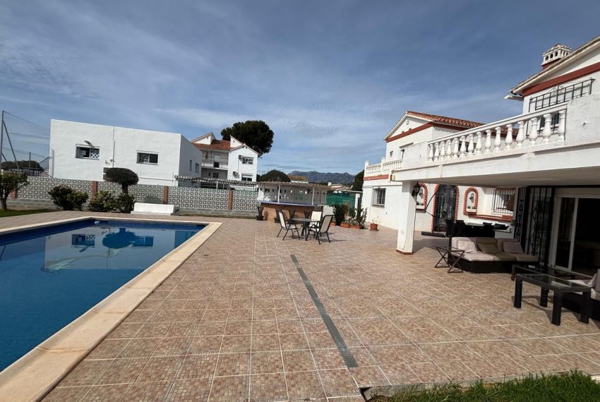 R4987597-Villa-For-Sale-Cabopino-Detached-7-Beds-477-Built-2