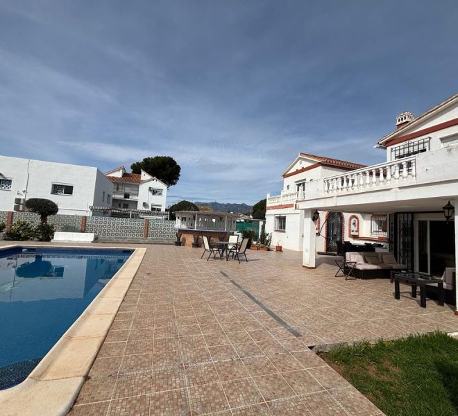 R4987597-Image 1-Detached - 7 Beds - 477 Built