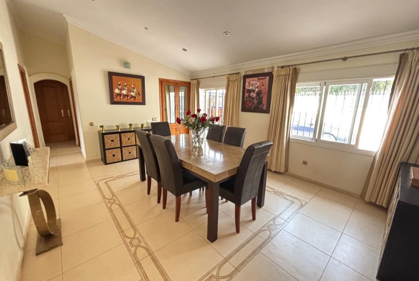 R4987597-Villa-For-Sale-Cabopino-Detached-7-Beds-477-Built-8