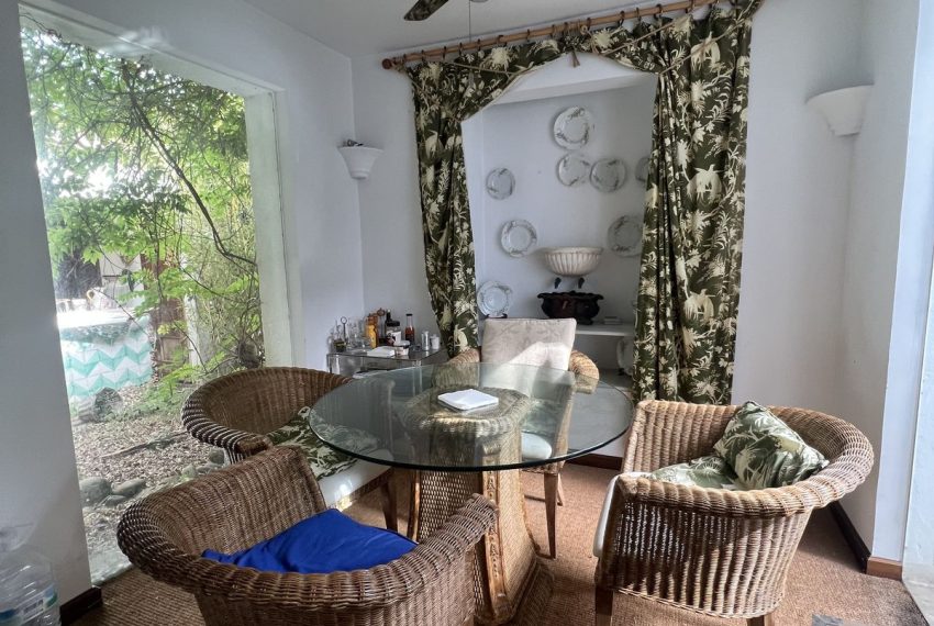 R4987702-Villa-For-Sale-Estepona-Detached-6-Beds-400-Built-18