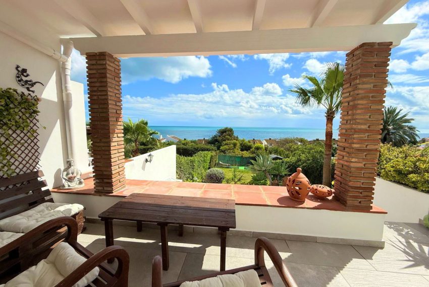 R4987918-Villa-For-Sale-Estepona-Semi-Detached-3-Beds-123-Built-5