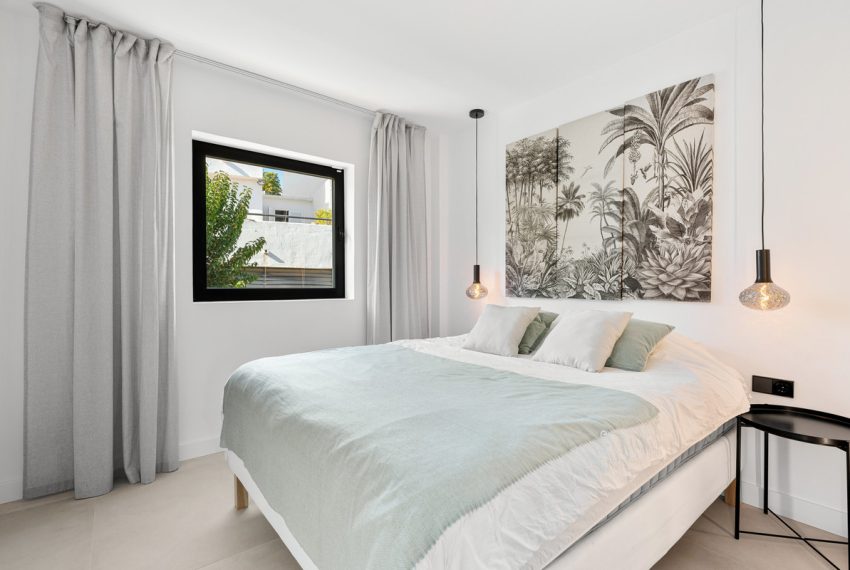 R4989955-Apartment-For-Sale-Nueva-Andalucia-Penthouse-3-Beds-134-Built-12