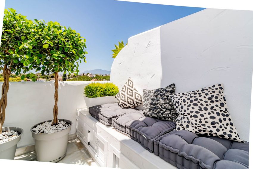 R4990159-Apartment-For-Sale-Marbella-Penthouse-Duplex-3-Beds-135-Built-1
