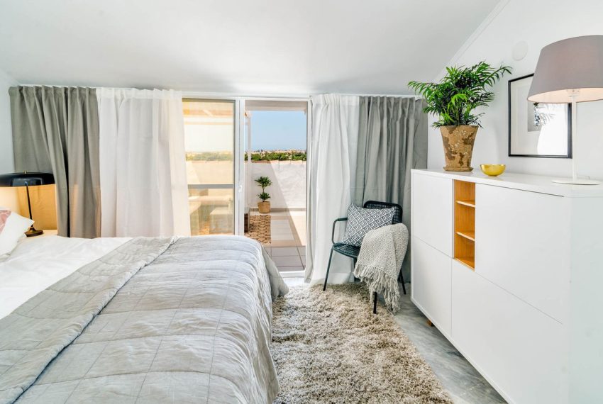 R4990159-Apartment-For-Sale-Marbella-Penthouse-Duplex-3-Beds-135-Built-11