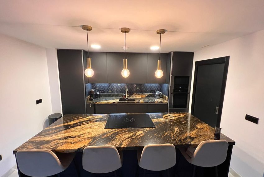 R4990429-Apartment-For-Sale-Benahavis-Ground-Floor-3-Beds-130-Built-3