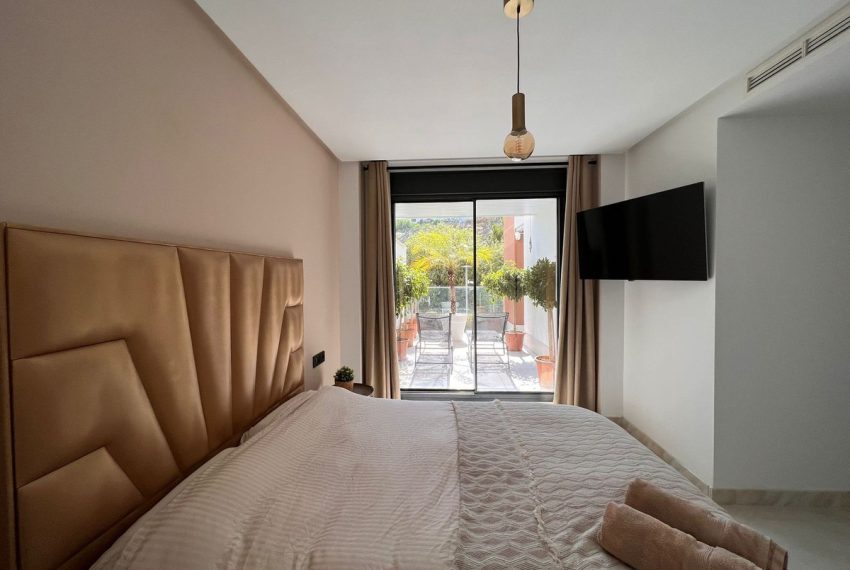 R4990429-Apartment-For-Sale-Benahavis-Ground-Floor-3-Beds-130-Built-8