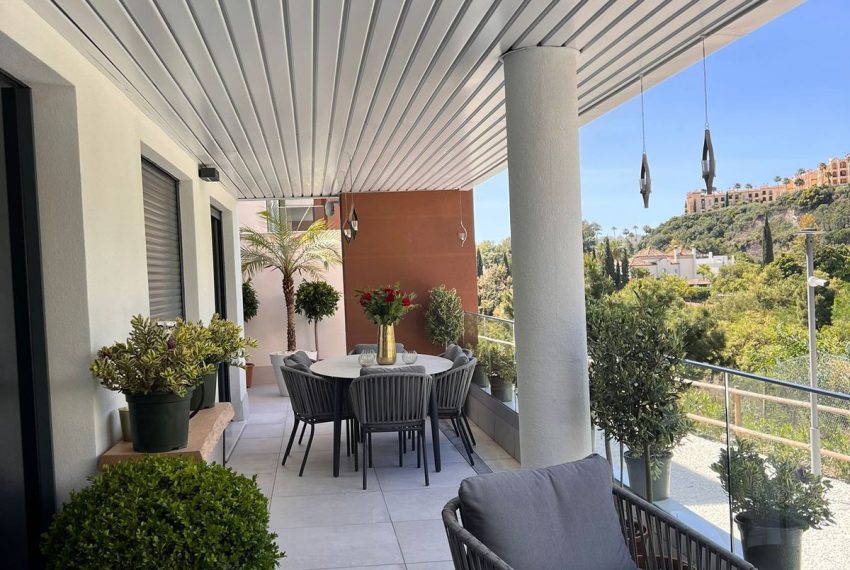 R4990429-Apartment-For-Sale-Benahavis-Ground-Floor-3-Beds-130-Built