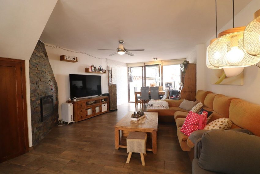 R4990528-Townhouse-For-Sale-Marbella-Terraced-3-Beds-132-Built-3