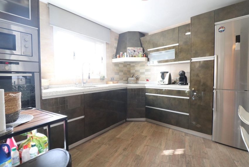 R4990528-Townhouse-For-Sale-Marbella-Terraced-3-Beds-132-Built-8