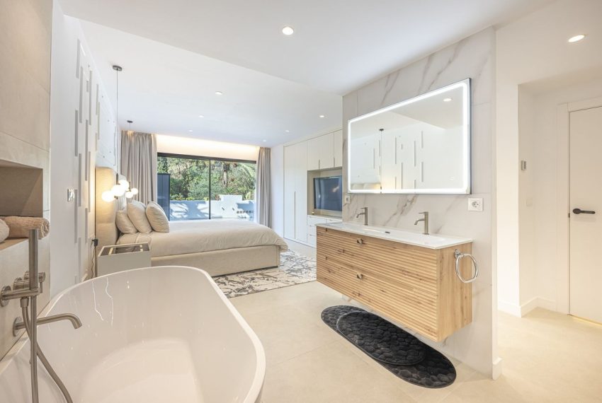 R4990588-Apartment-For-Sale-Marbella-Middle-Floor-3-Beds-196-Built-4
