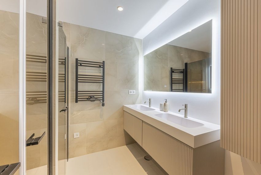 R4990588-Apartment-For-Sale-Marbella-Middle-Floor-3-Beds-196-Built-6