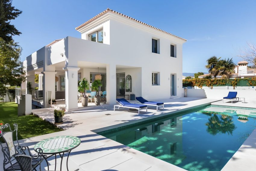 R4990609-Villa-For-Sale-Cortijo-Blanco-Detached-5-Beds-588-Built-2