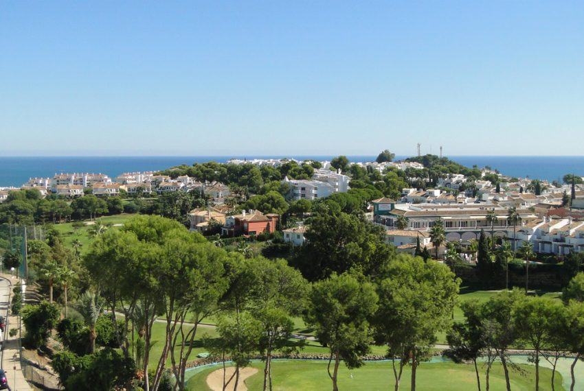 R4990969-Apartment-For-Sale-Miraflores-Penthouse-4-Beds-181-Built-4