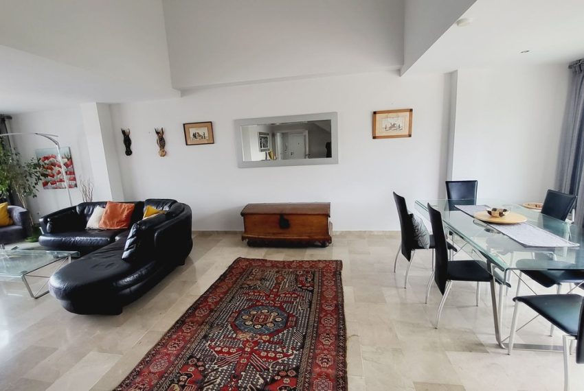 R4990969-Apartment-For-Sale-Miraflores-Penthouse-4-Beds-181-Built-5
