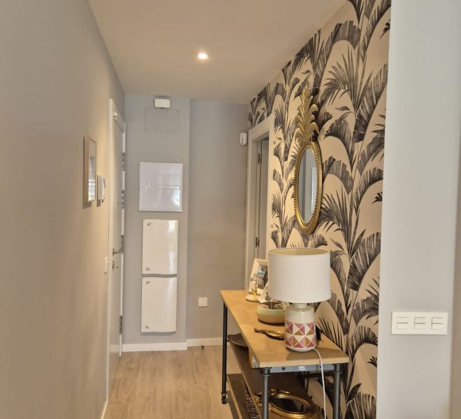 R4991014-Image 1-Middle Floor - 3 Beds - 116 Built