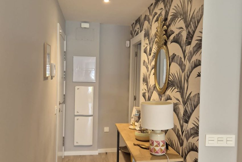 R4991014-Apartment-For-Sale-La-Campana-Middle-Floor-3-Beds-116-Built