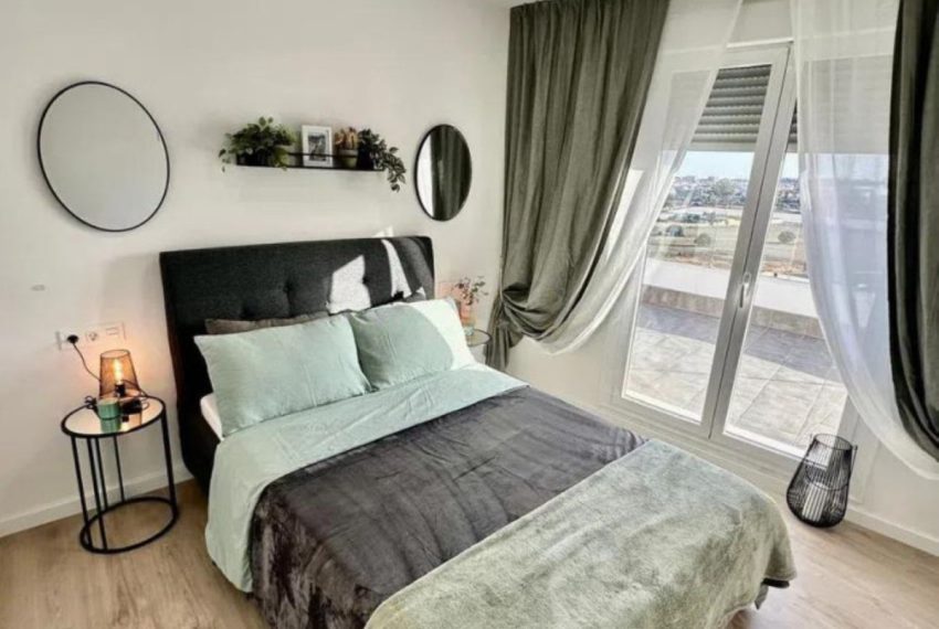 R4991356-Apartment-For-Sale-La-Campana-Penthouse-3-Beds-150-Built-11