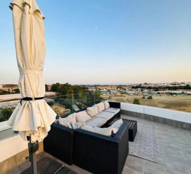 R4991356-Image 1-Penthouse - 3 Beds - 150 Built