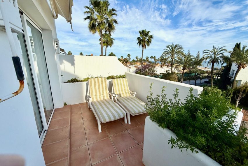 R4991482-Apartment-For-Sale-Estepona-Penthouse-2-Beds-113-Built-1