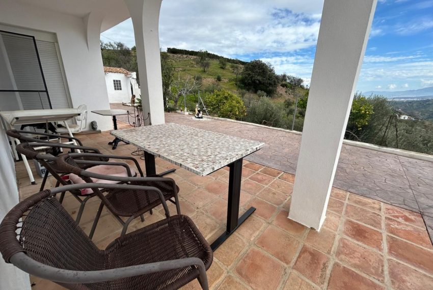 R4991626-Villa-For-Sale-Guaro-Finca-4-Beds-150-Built-11