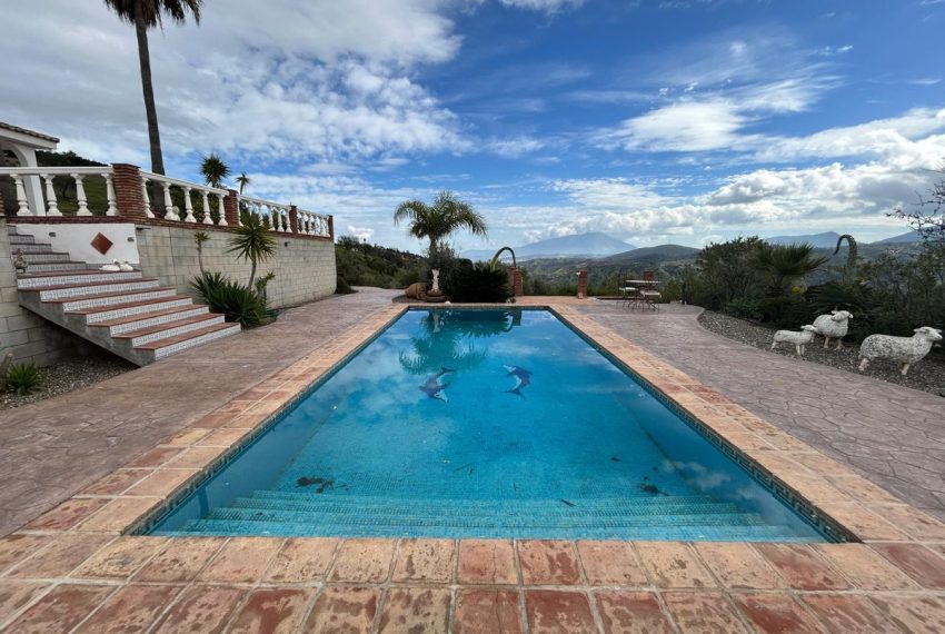 R4991626-Villa-For-Sale-Guaro-Finca-4-Beds-150-Built-19