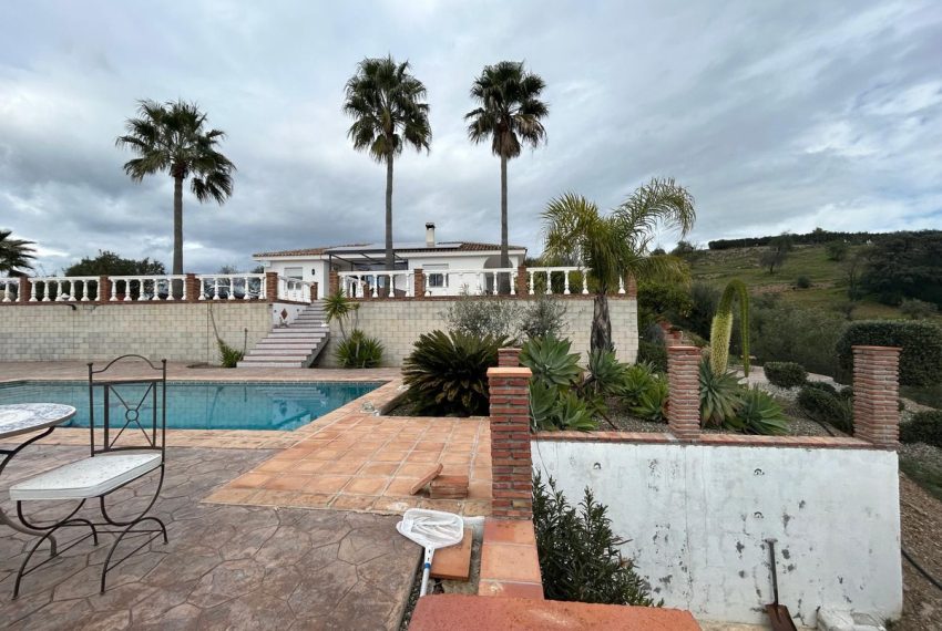 R4991626-Villa-For-Sale-Guaro-Finca-4-Beds-150-Built-9