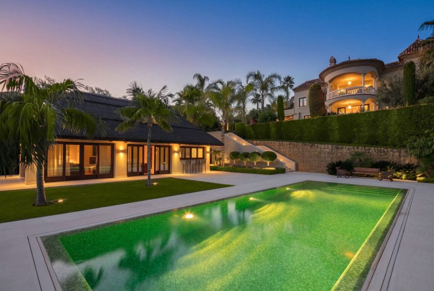 R4991797-Villa-For-Sale-Marbella-Detached-5-Beds-760-Built-12