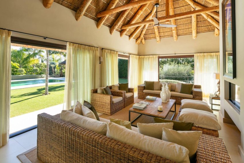 R4991797-Villa-For-Sale-Marbella-Detached-5-Beds-760-Built-13