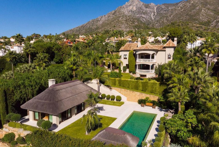R4991797-Villa-For-Sale-Marbella-Detached-5-Beds-760-Built