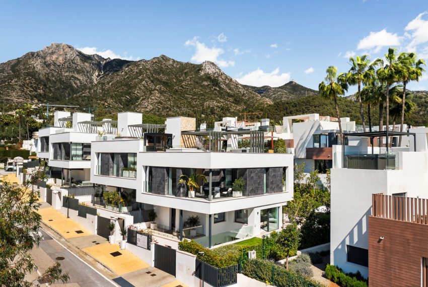 R4992370-Villa-For-Sale-Sierra-Blanca-Detached-4-Beds-609-Built-2
